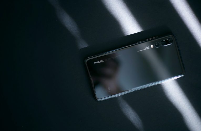 Huawei’nin Yeni Telefonu Çin Malı Parçaları Daha Fazla Kullanıyor